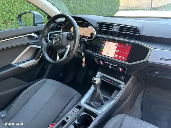 Audi Q3 2023 photo 3