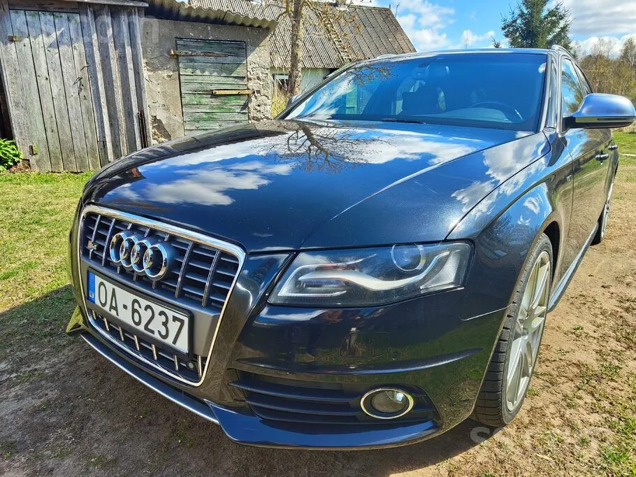 Audi S4