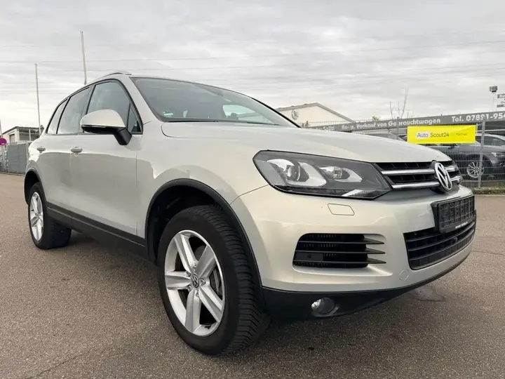 Volkswagen Touareg