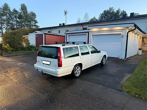 Volvo V70 2000 photo 4