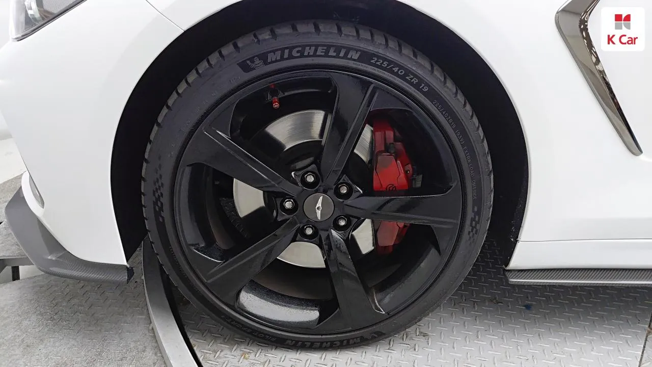 Genesis G70 2020 photo 5