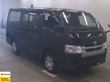 Toyota Hiace 2020 photo 2