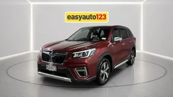 Subaru Forester 2018 photo 4