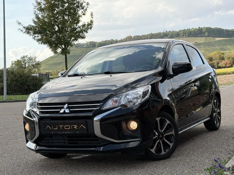 Mitsubishi Space Star Select