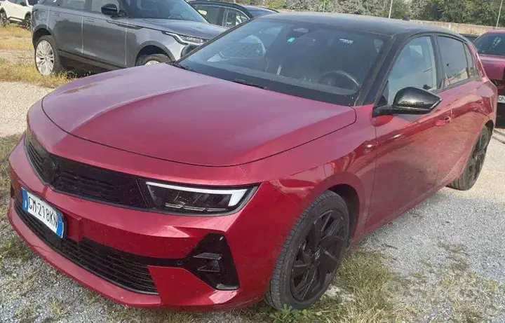 Opel Astra 2023 photo 2