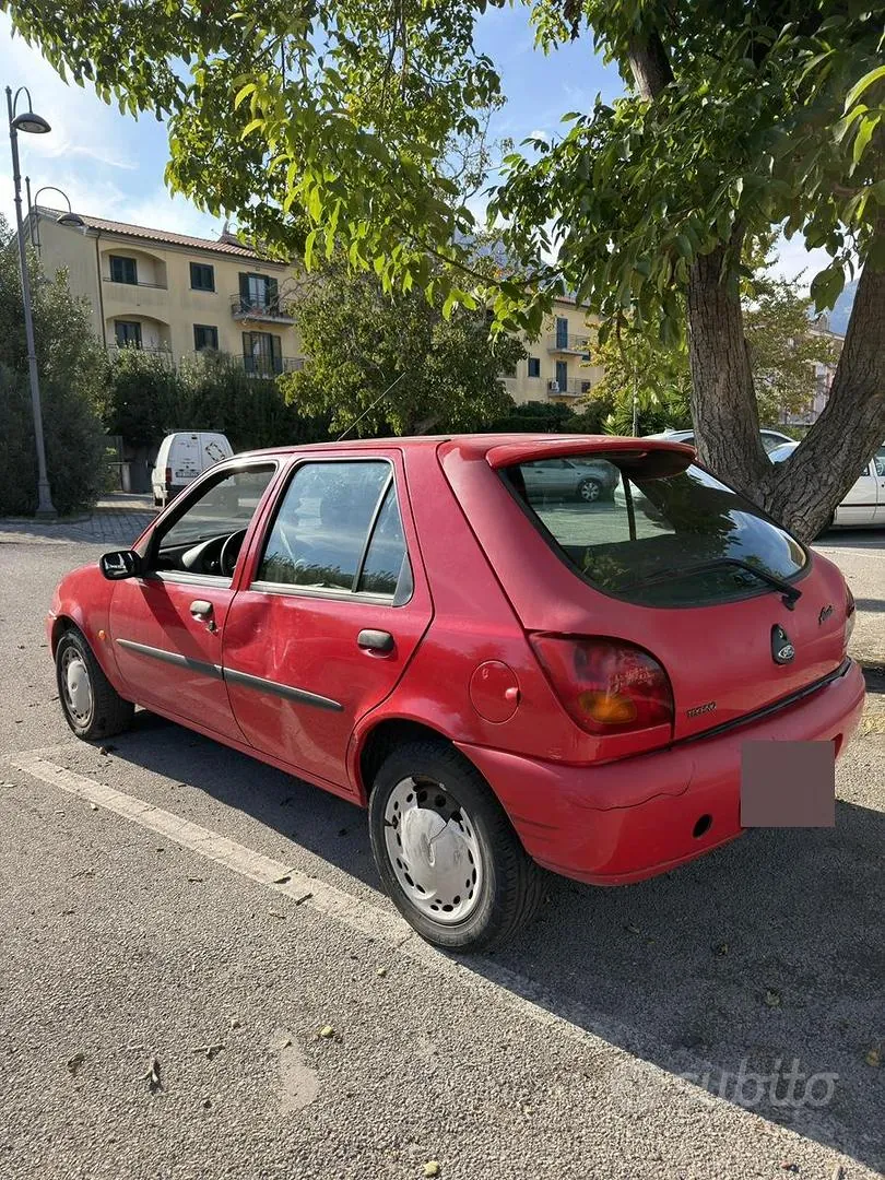 Ford Fiesta 1998 photo 3