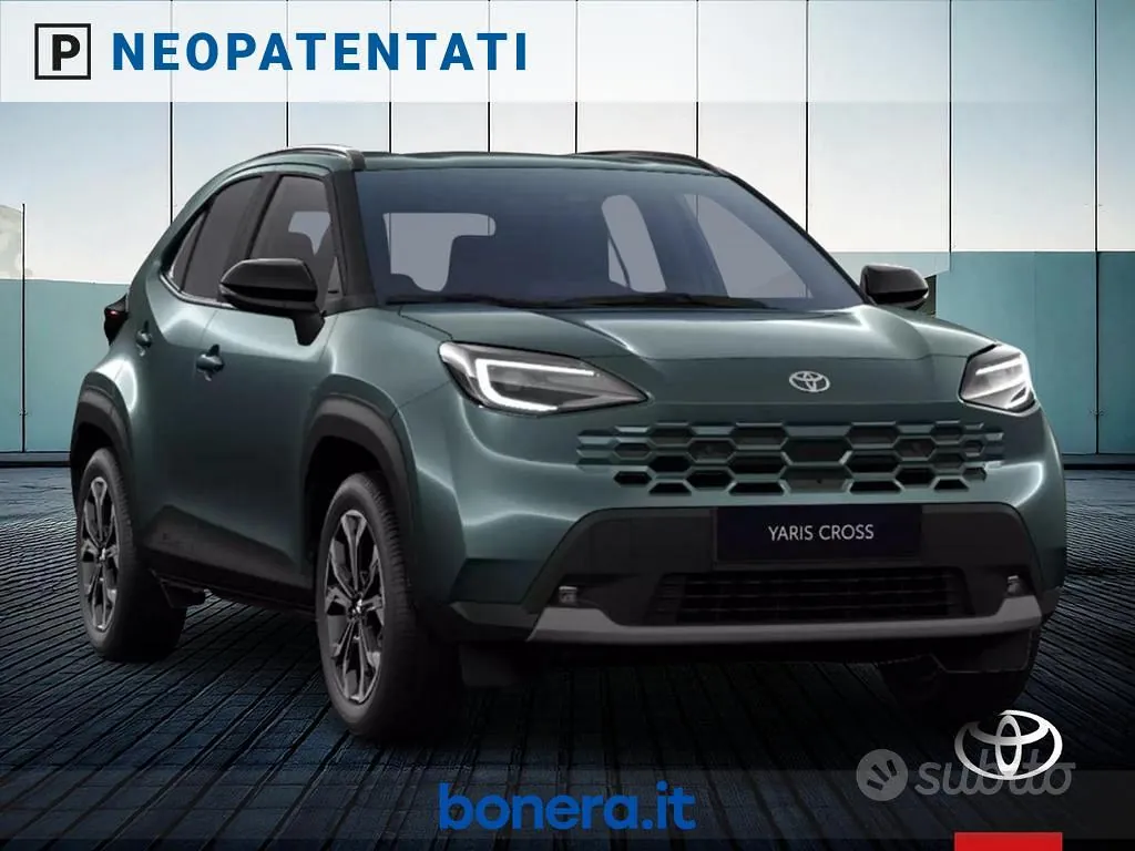 Toyota Yaris Cross 2023 photo 2