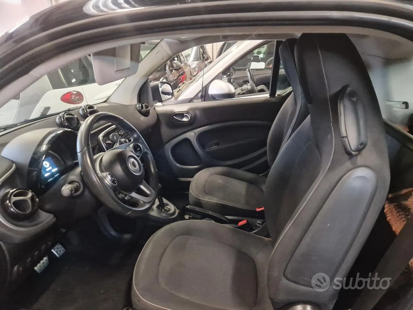 Smart Fortwo 2019 photo 5