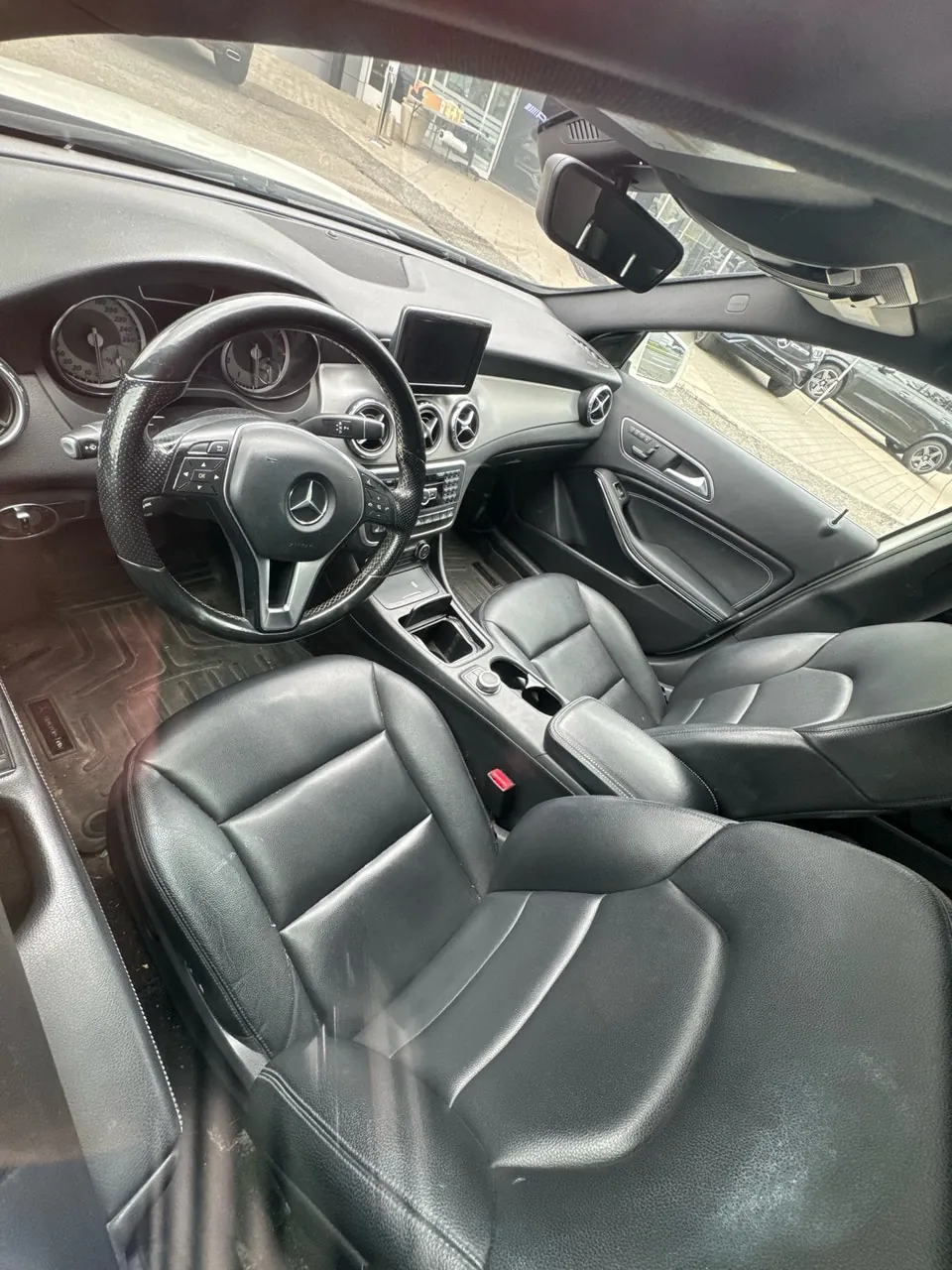 Mercedes-Benz Gla250 2016 photo 2