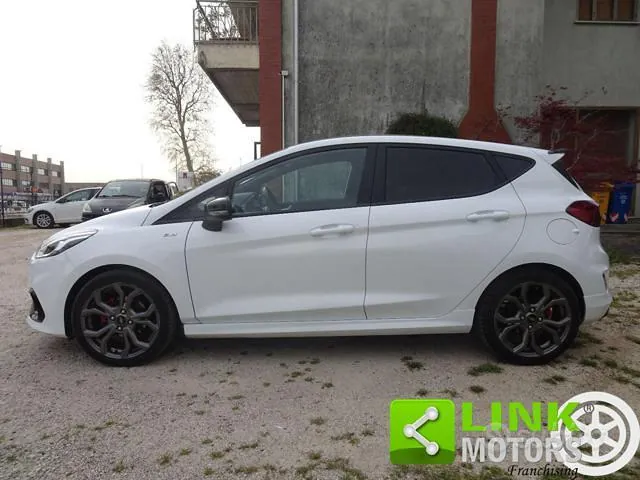 Ford Fiesta 2019 photo 3