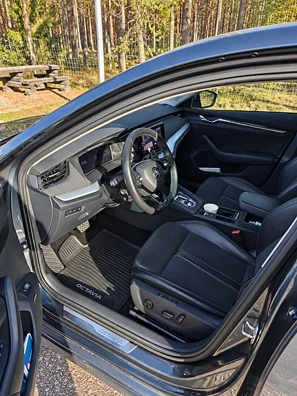 Skoda Octavia 2021 photo 5