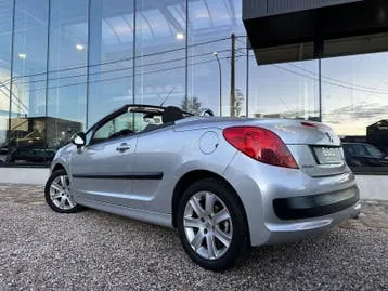 Peugeot 207 2007 photo 3