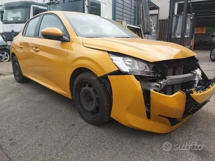 Peugeot 208 2020 photo 5