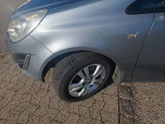 Opel Corsa 2012 photo 3