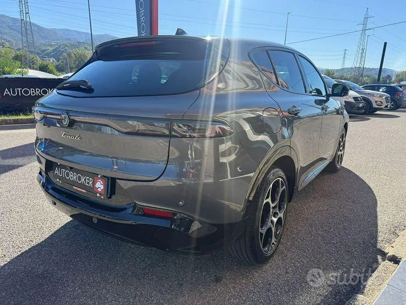 Alfa Romeo Tonale 2025 photo 4