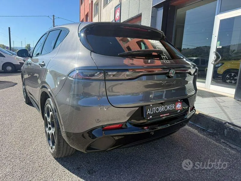 Alfa Romeo Tonale 2025 photo 5
