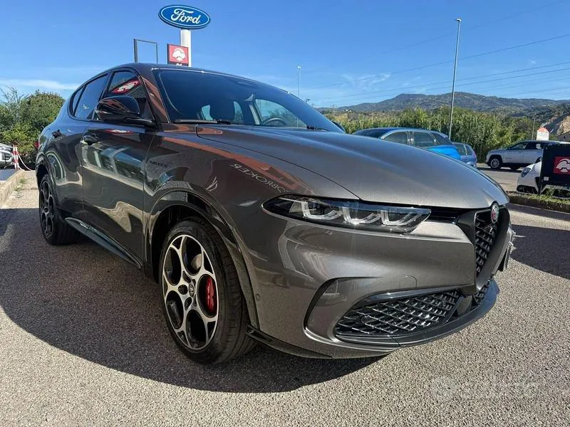 Alfa Romeo Tonale 2025 photo 2