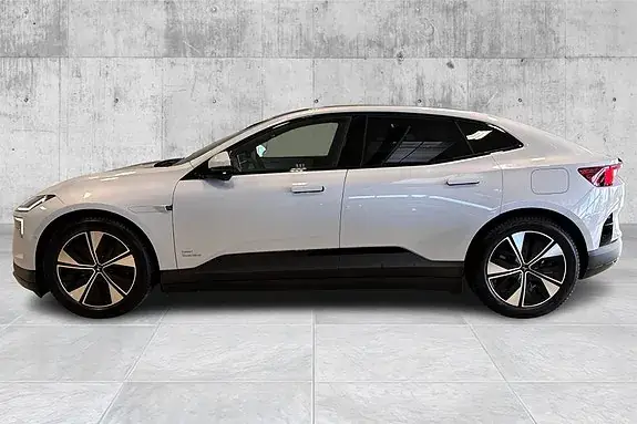 Polestar 4 2026 photo 2