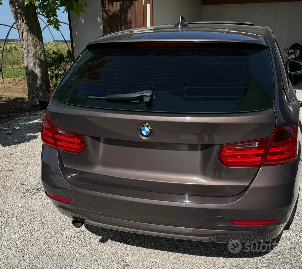 BMW 3 Series 2015 photo 2