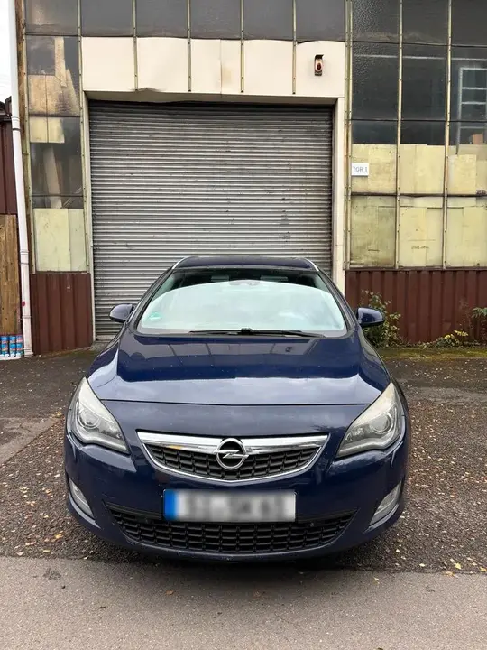 Opel Astra J Sports Tourer