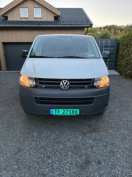 Volkswagen Transporter 2013 photo 2