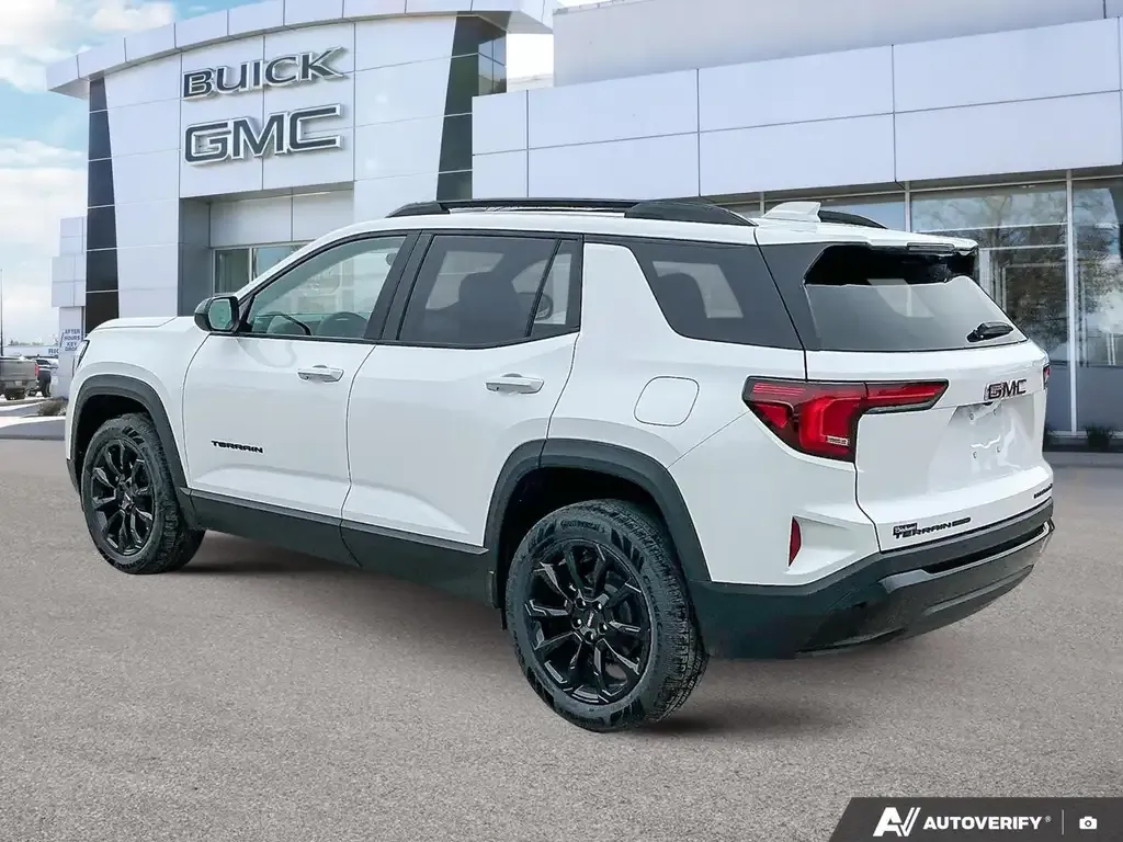 GMC Terrain 2026 photo 4