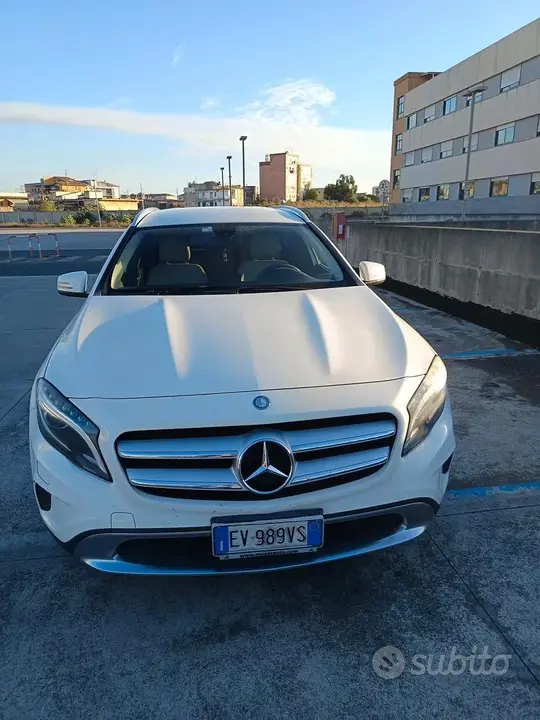 Mercedes-Benz Gla 2014 photo 2