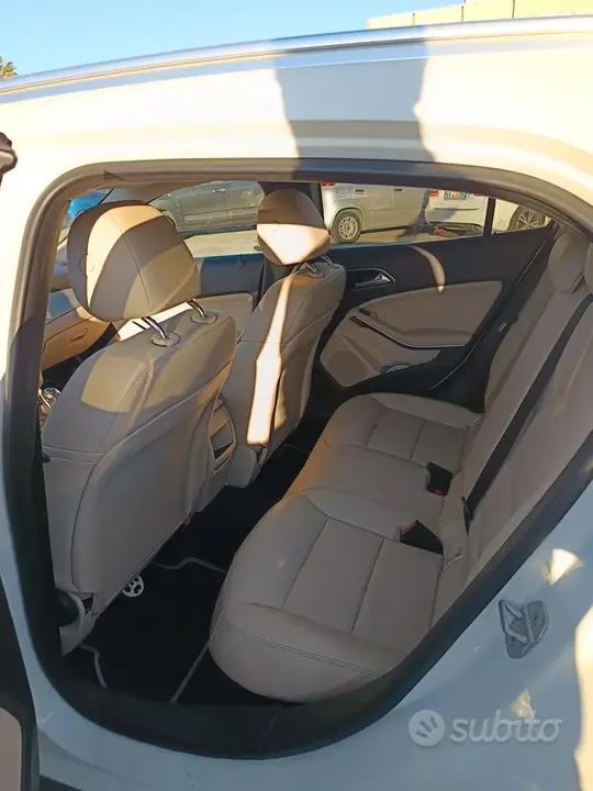 Mercedes-Benz Gla 2014 photo 3