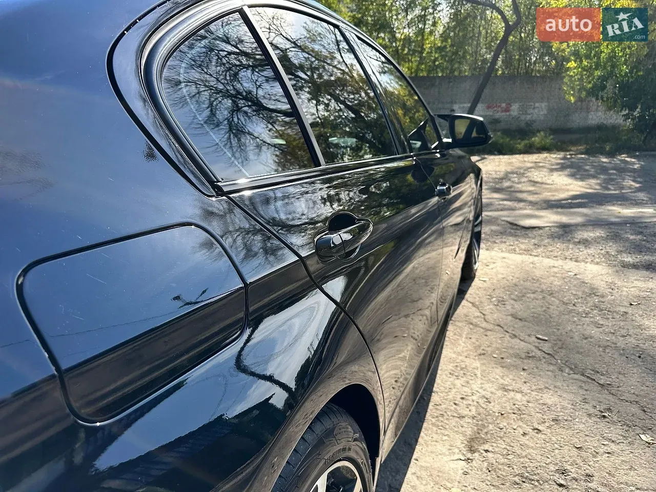BMW 3 Series 2015 photo 5