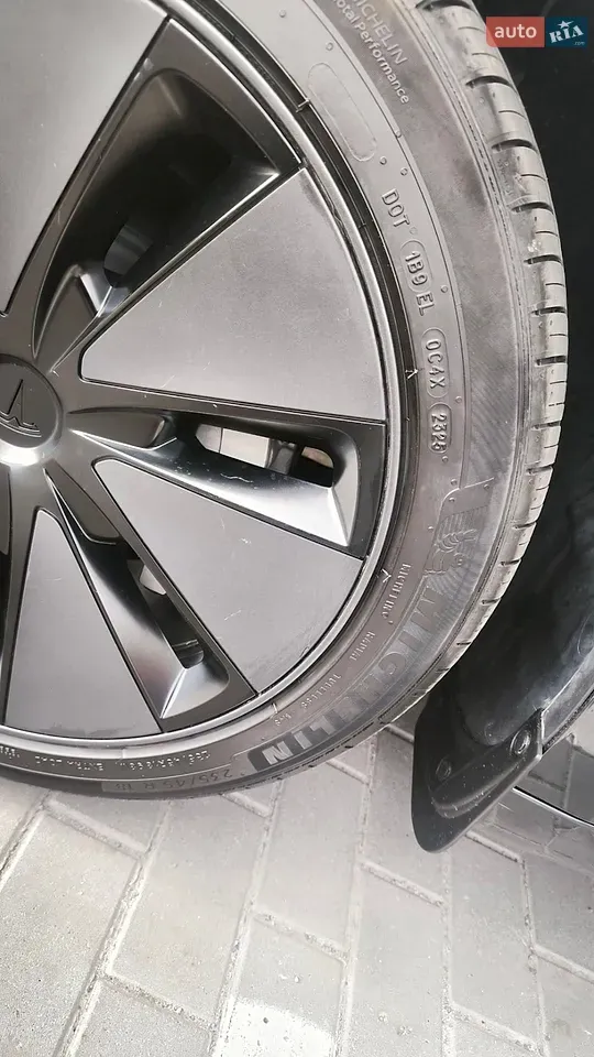 Tesla Model 3 2025 photo 5