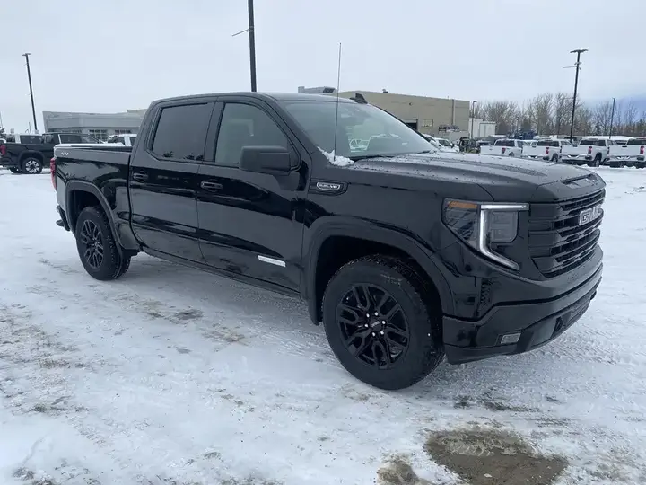 GMC Sierra 1500 2026 photo 3