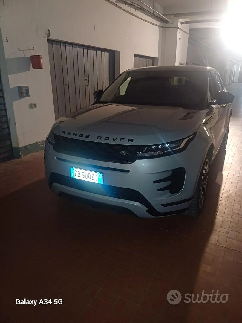 Land Rover Range Rover Evoque 2020 photo 2