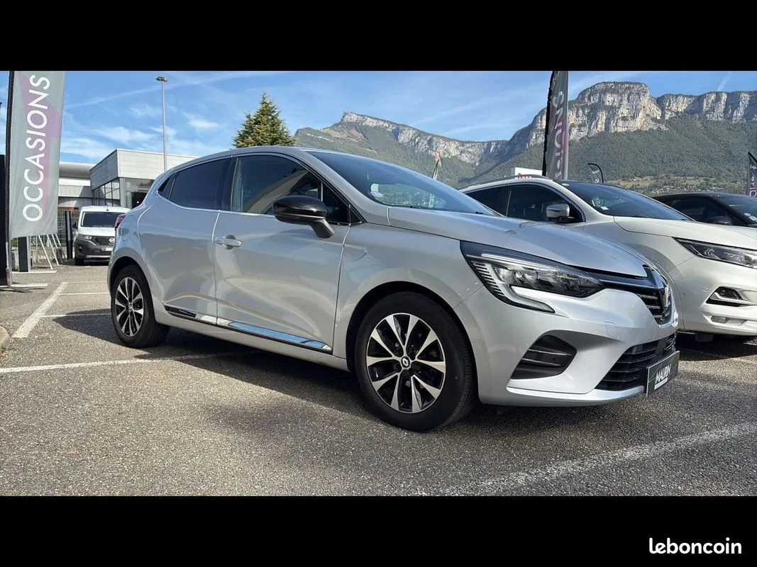 Renault Clio 2023 photo 5