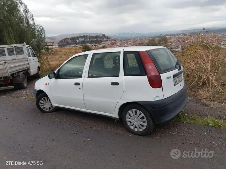 Fiat Punto 1998 photo 3