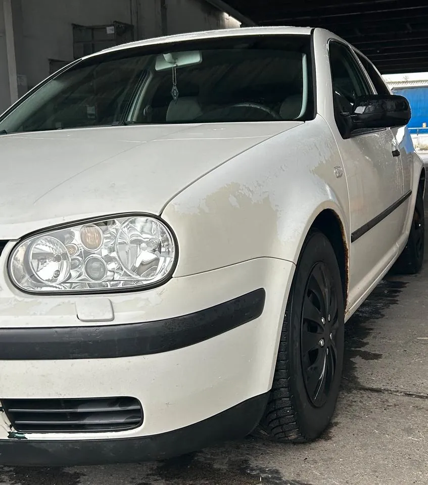 Volkswagen Golf 4