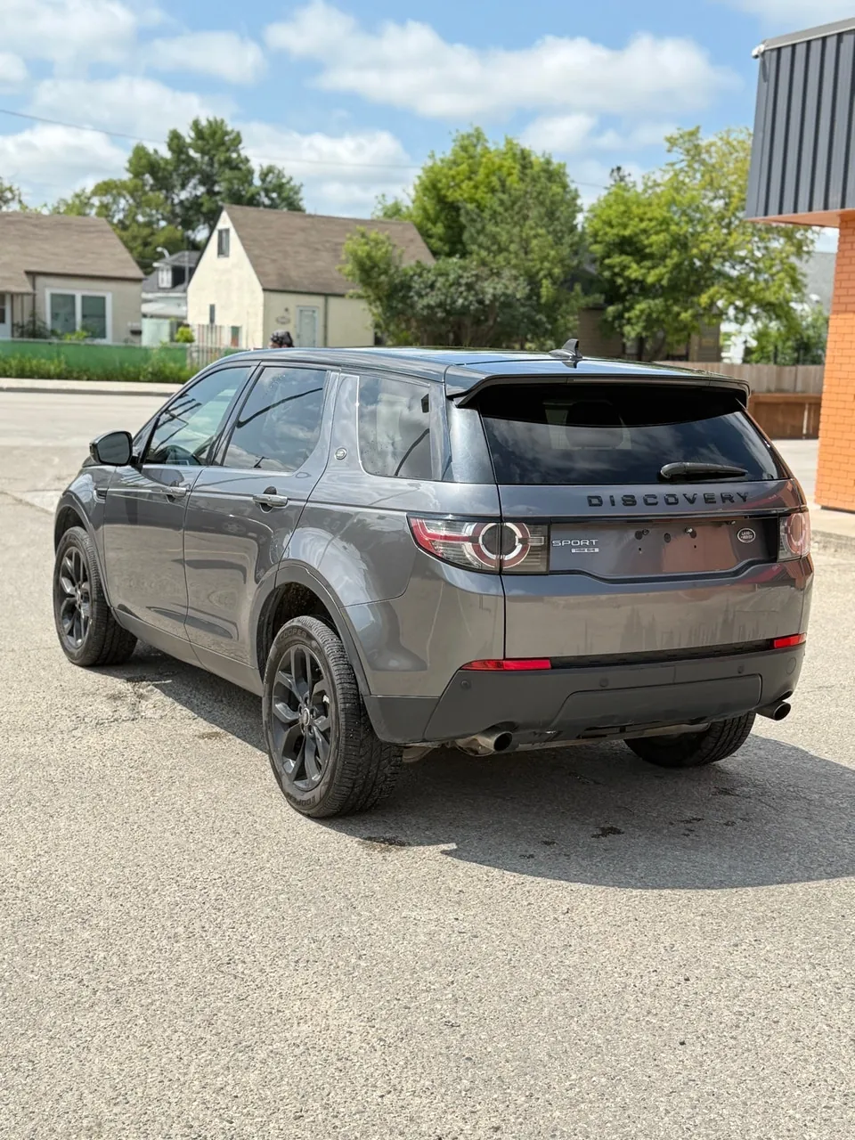 Land Rover Discovery Sport 2016 photo 5