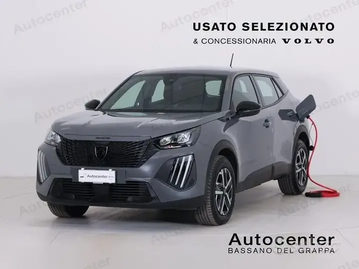 Peugeot E-2008