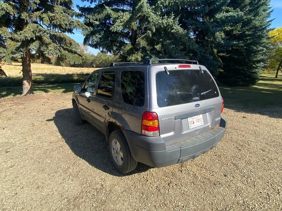 Ford Escape 2007 photo 3