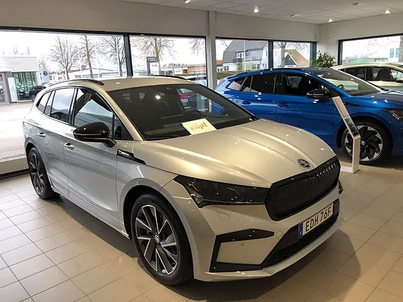 Skoda Enyaq 2023 photo 2