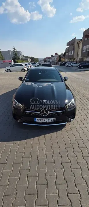 Mercedes-Benz E 220 2022 photo 2