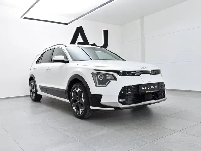 Kia Niro 2023 photo 3