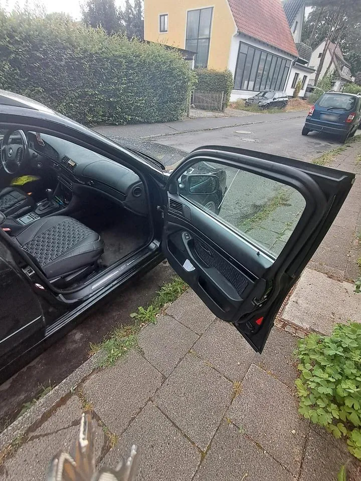 BMW 525D