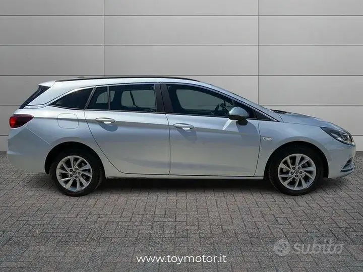Opel Astra 2019 photo 4