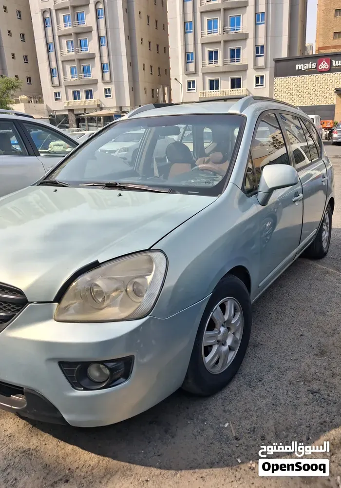 Kia Carens 2007 photo 2