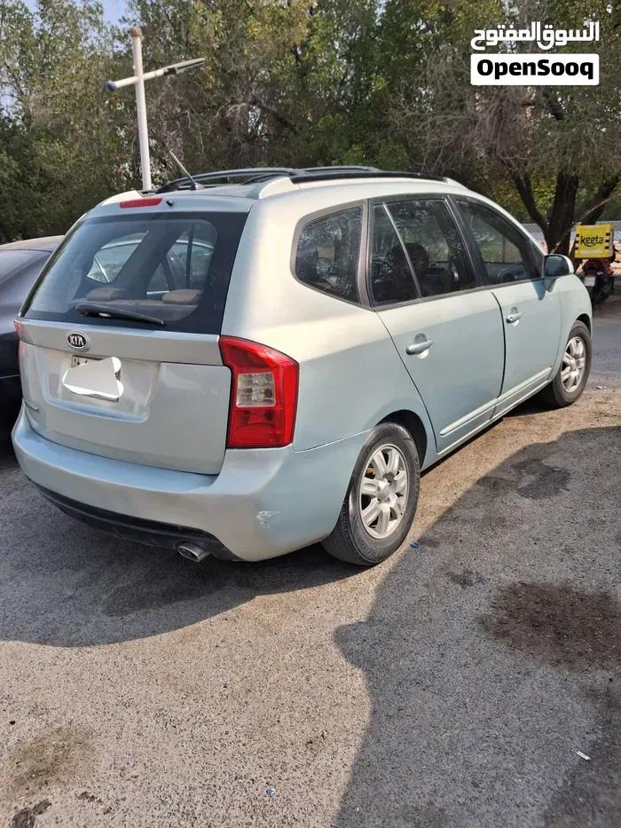 Kia Carens 2007 photo 4
