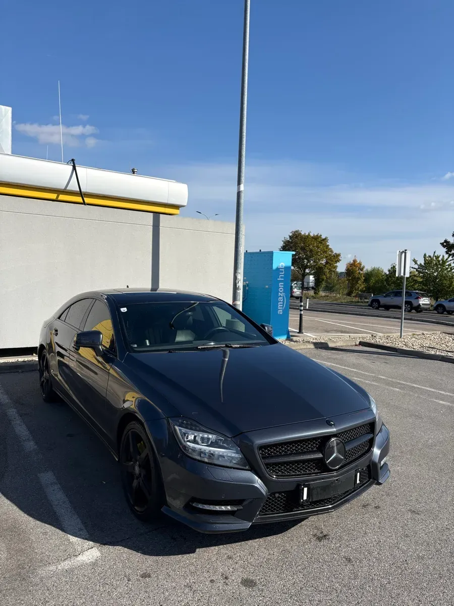 Mercedes-Benz Cls-Class