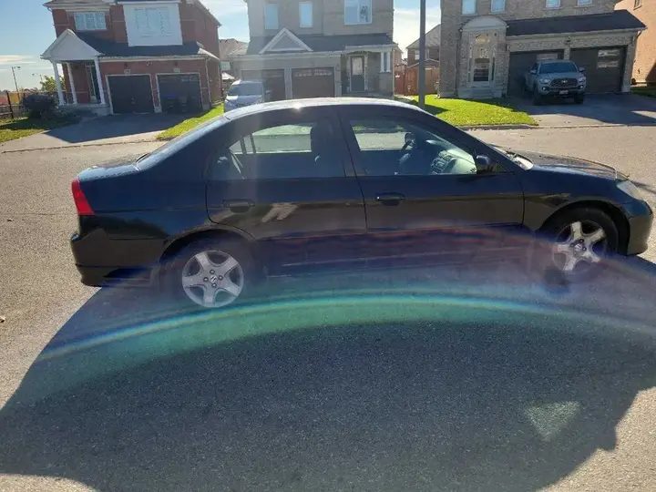 Honda Civic 2004 photo 4
