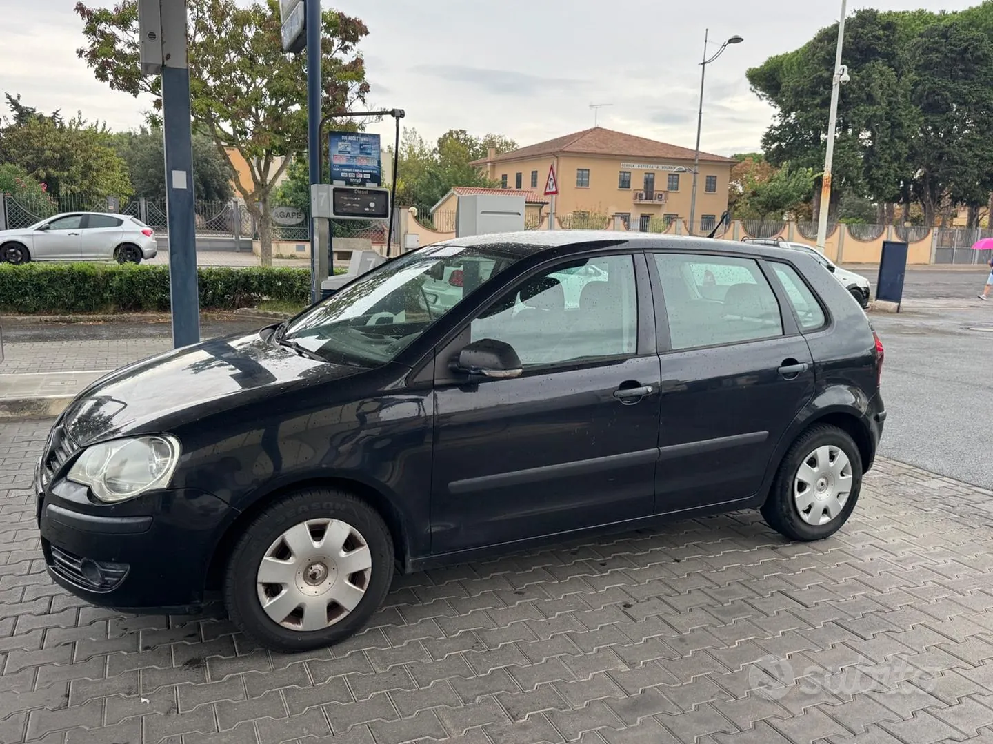 Volkswagen Polo 2008 photo 2