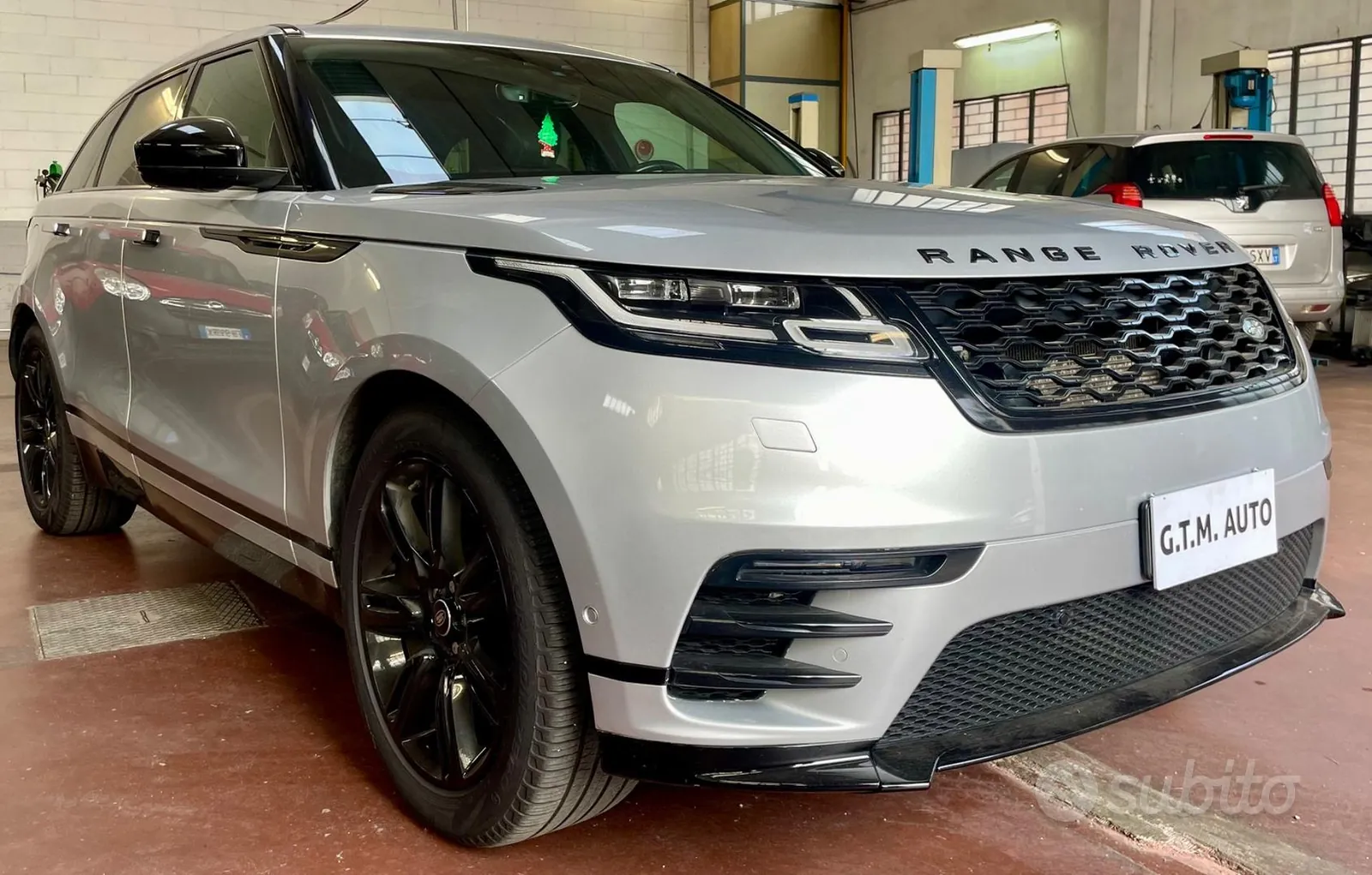 Land Rover Range Rover Velar