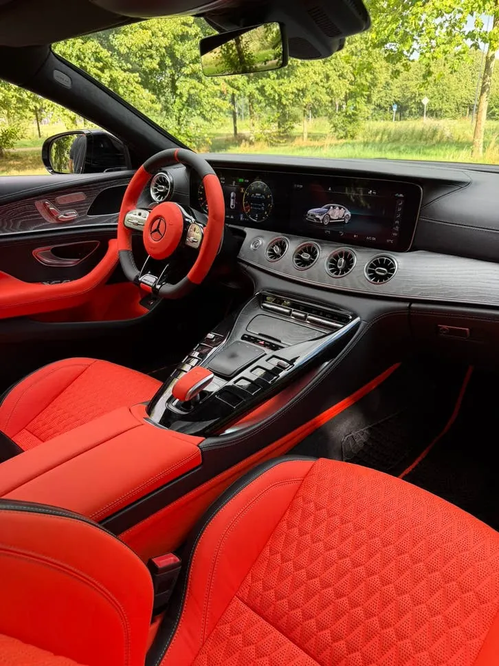 Mercedes-Benz Amg Gt